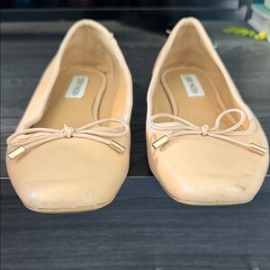 Steve Madden Beige Bow Ballet Flats